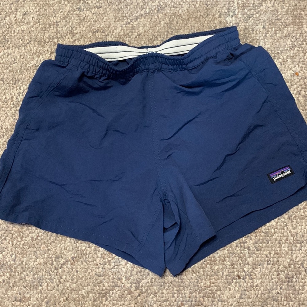 Lightly used Patagonia dark blue shorts size xs